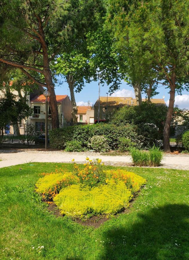 Le Patio, Climatisation Terrasse Wi-Fi Netflix 15 Mn Coeur De Ville Béziers Eksteriør billede